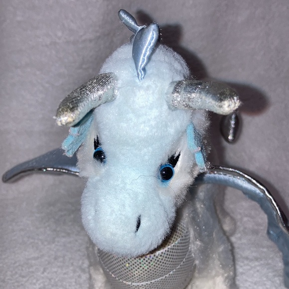 Ganz Webkinz HM396 Ice Dragon White Blue Shimmer Plush 12" No Code VERY CLEAN - Picture 4 of 8